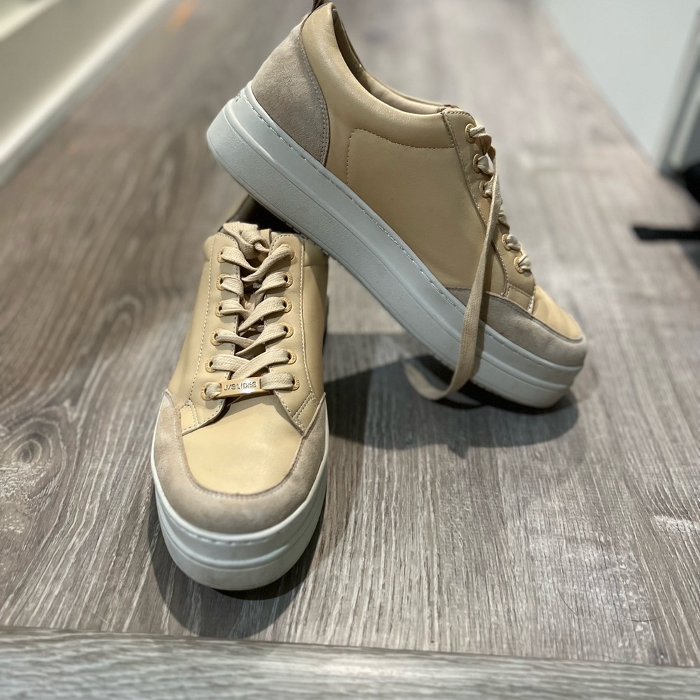 J-Slides Nataly Platform Sneaker View 2